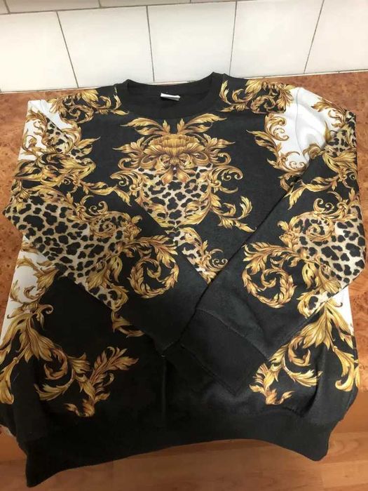 Bluza Zara Man,model deosebit Versace