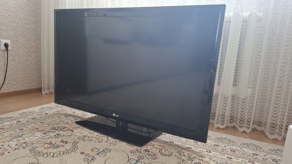 Телевизор LG бу выпуск 2011 года
