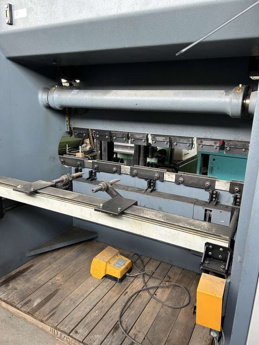 Хидравличен абкант 2000/4