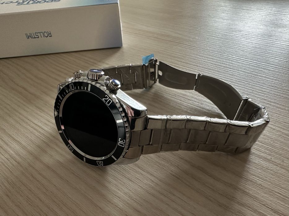 Smartwatch cu bezel rotativ - curea metalica - NOU