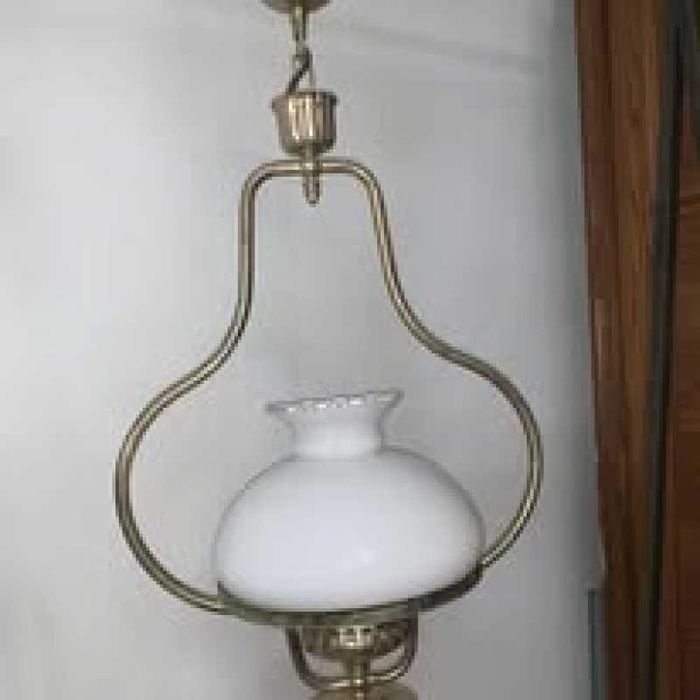 Aplica tavan din alama