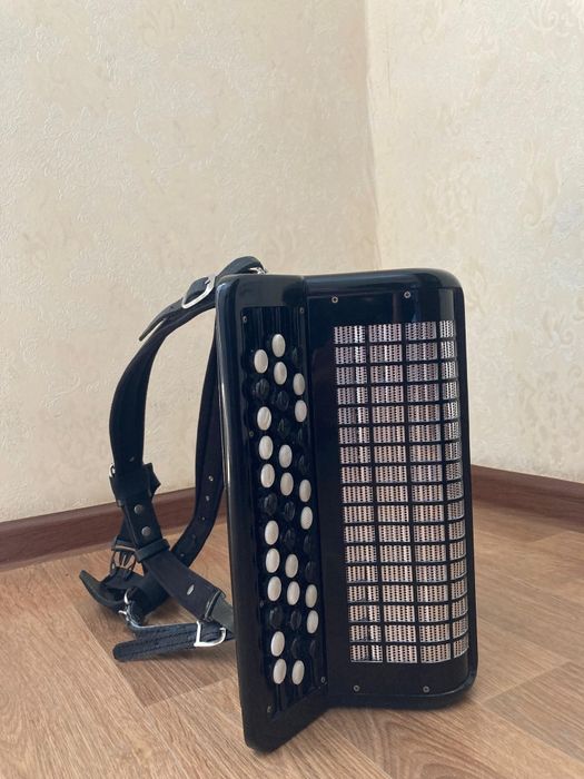 Баян "ЮПИТЕР"-1Д  (профессиональной, производства России)