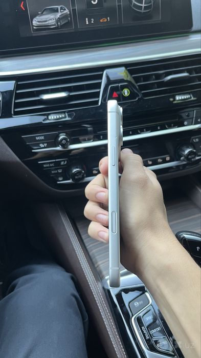 iPhone 17 pro max 256Gb sim