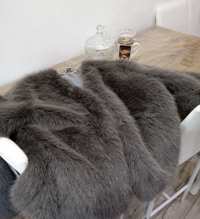 Новые эко шубки , осталось 2 шт