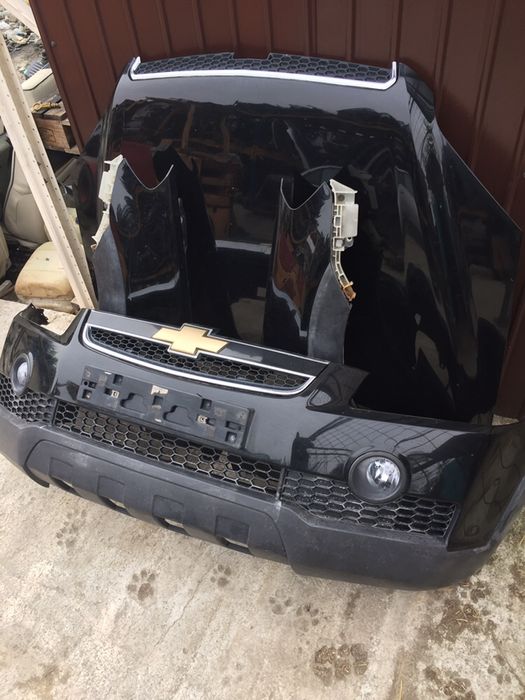 Bara Fata Capota Faruri Aripii Chevrolet Captivia pret 4600 lei