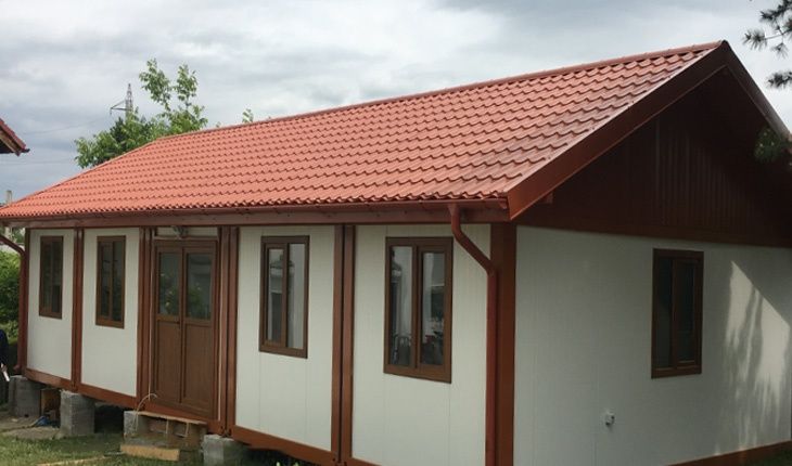 Vând containere de locuit