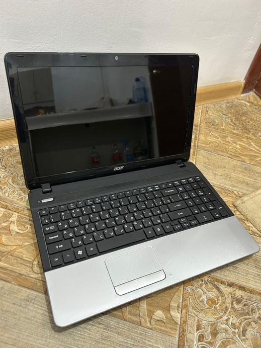 Ноутбук Core i7 ssd новый батарейка!