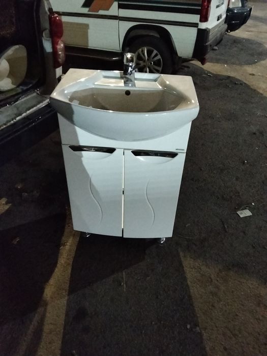 Продам хорошую раковину