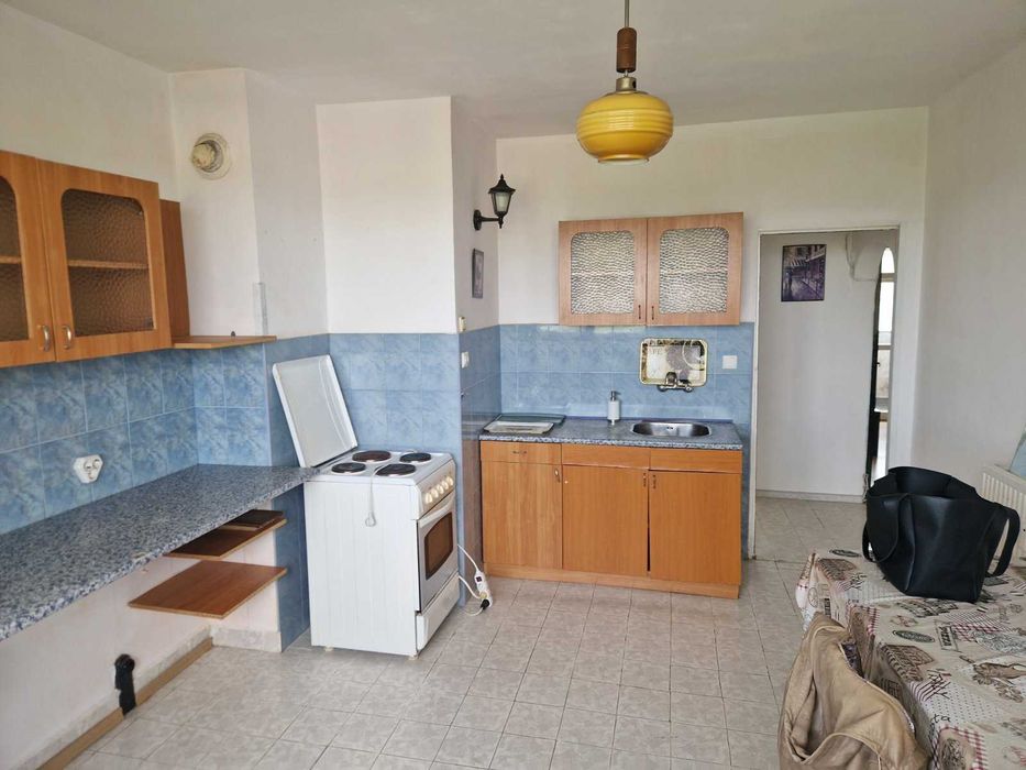Тристаен апартамент Левски Г -165500евро