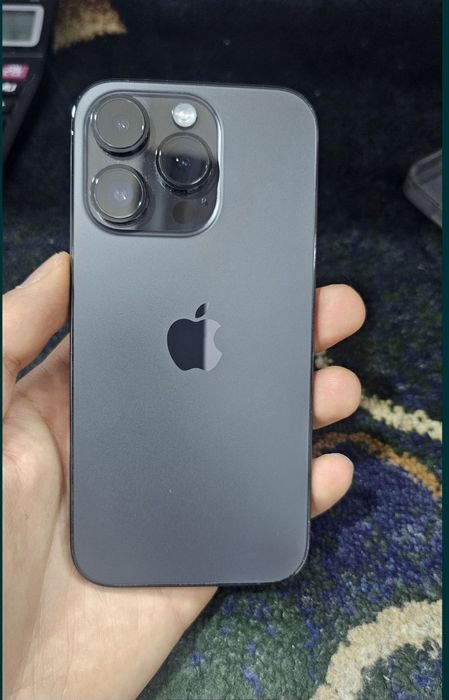 Iphone 14 pro 256 gb.