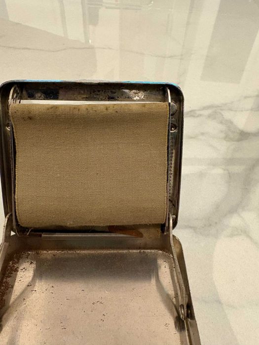 Tabachiera veche Rapid - Germania argintata anii 50, stare buna