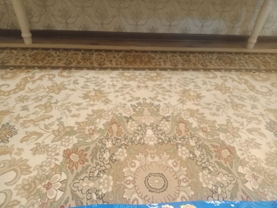 Ковер, размер  3/4, плотный шерсть