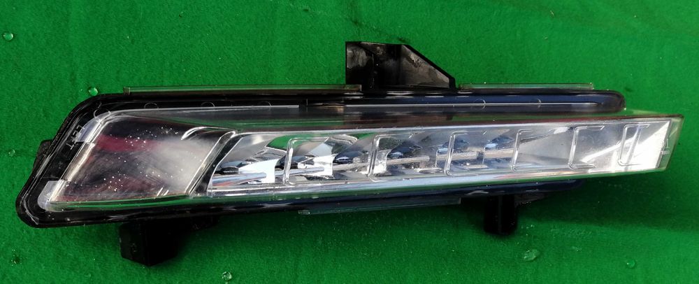 Дневна светлина Renault Clio IV 2016-2019 година.