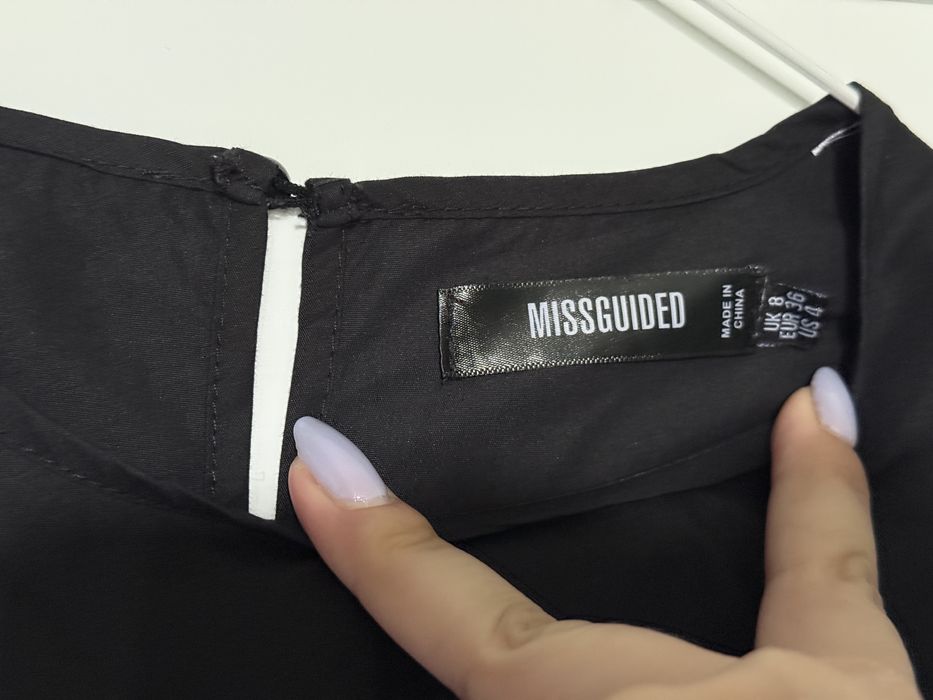 Нова коктейлна рокличка от MISSGUIDED