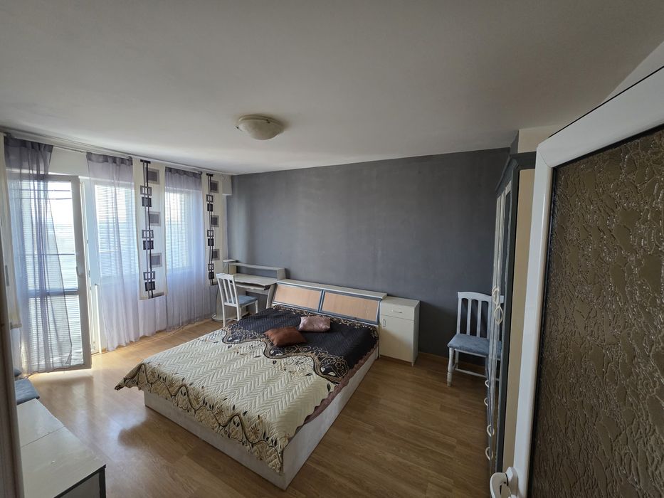 Дава се под наем Двустаен апартамент в Горна Оряховица - 50 кв.м за 204 € - Снимка #2