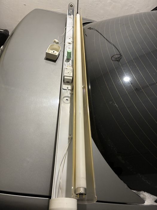 Продам светильник