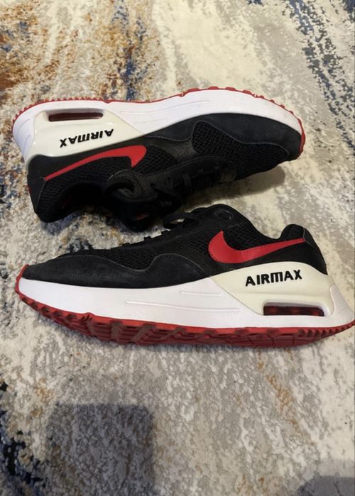 Adidasi nike air max SYSTM