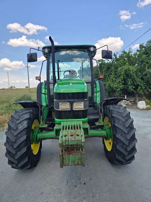 John Deere 5720  2006