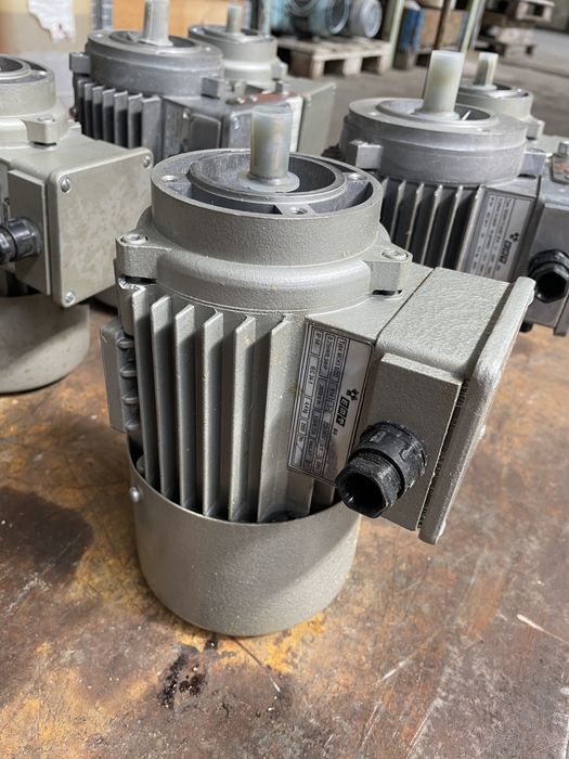 Ел.двигател/електромотор с електромагнитна спирачка