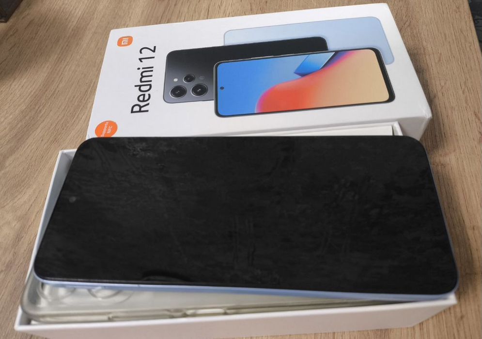 Redmi 12 256gb 8 ОЗУ