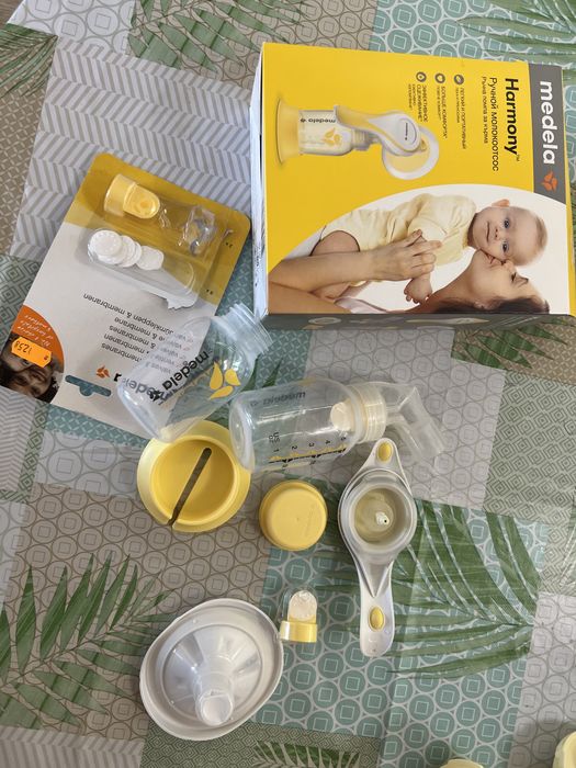 Ръчна помпа Medela Harmony