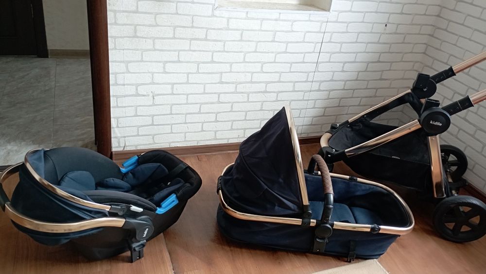 Детская коляска трансформер