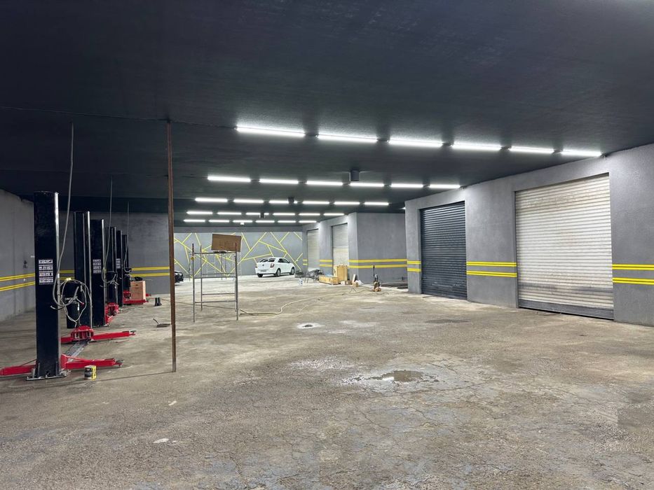 Сдам помещение рядом с корзинкой (865м2) под магазин одежды