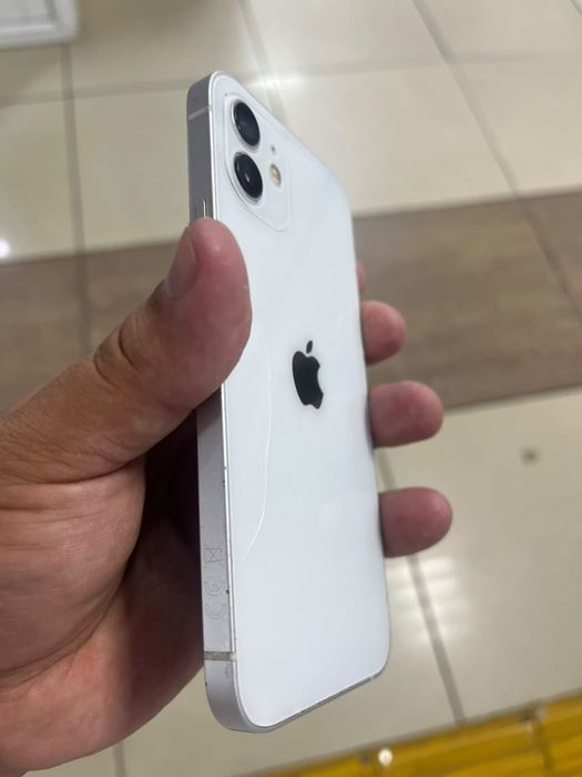 IPhone 12 ( 64bg )
