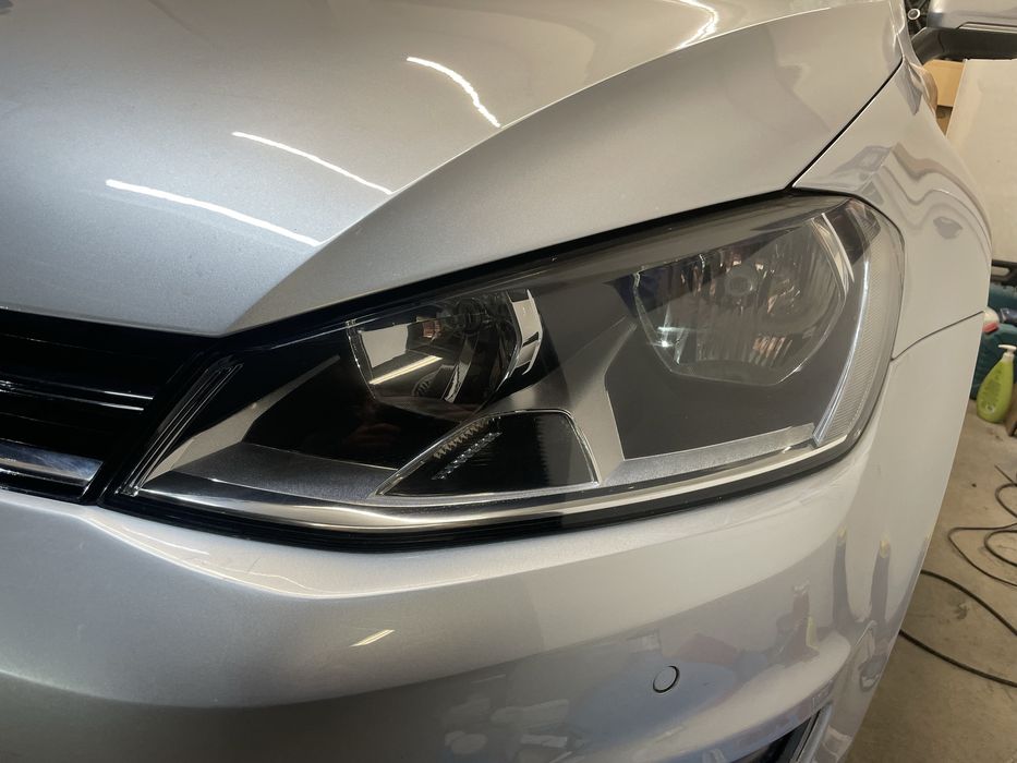 Полиране на фарове