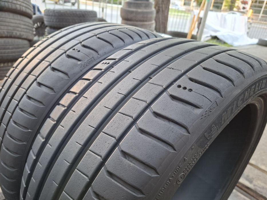 2бр. Почти Нови 225/40/18 Michelin Pilot Sport 5