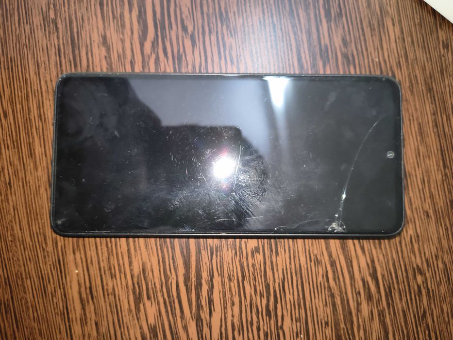 Vând Redmi Note 13