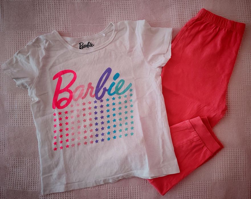 Детски пижами 128 см. Обща цена 40 лв.