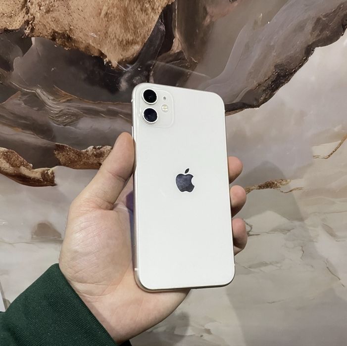 В продаже Айфон 11. 128Gb