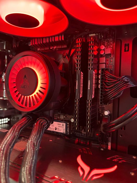 Геймърски компютър AMD Ryzen 9 3900X, RX 6900 XT 16GB, 32GB ram