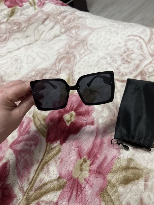 Продаю очки Louis Vuitton чёрный новый