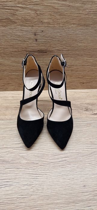 Официални обувки