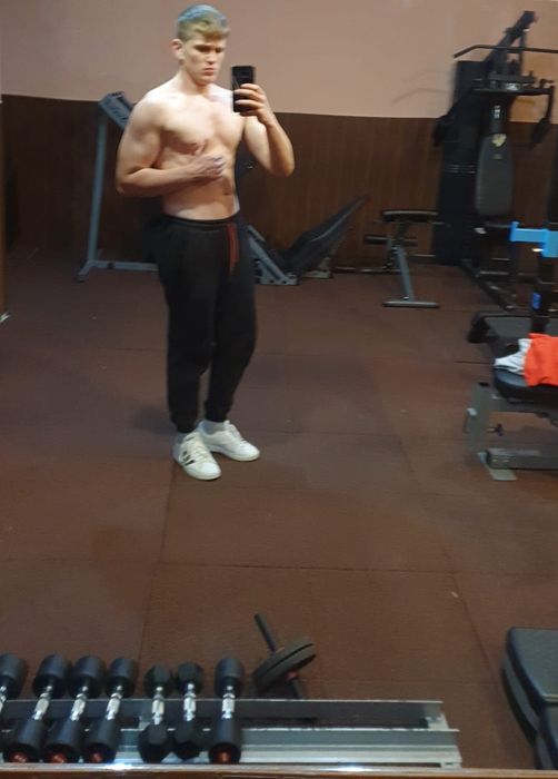 Antrenor Fitness / Personal Trainer