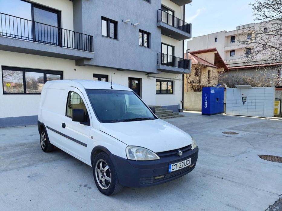 Ocazie vând opel combo 1.7 TDI i stare suberba foarte economic