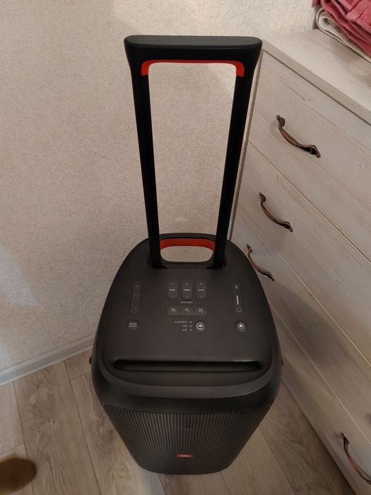 JBL Party box 310 колонка