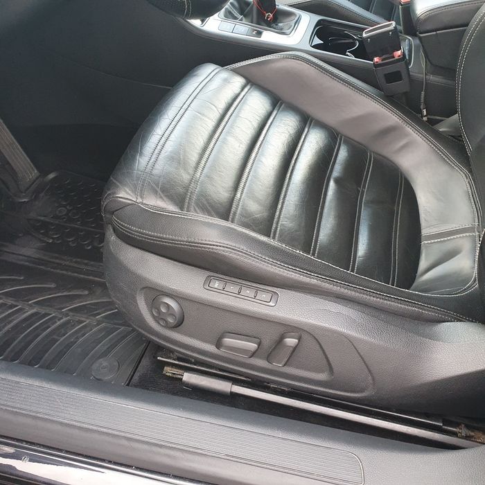Vând vw passat Cc
