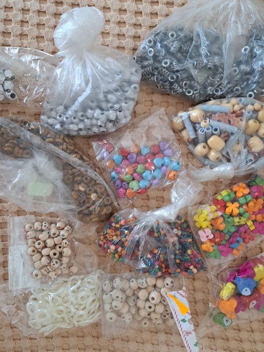 Мъниста за мартеници