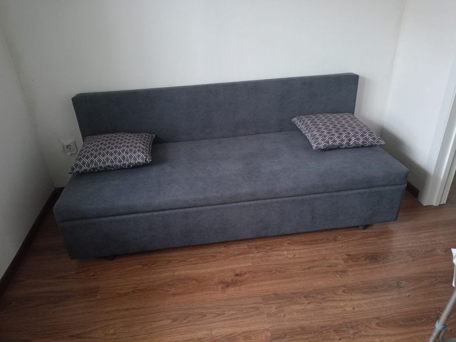 Продам диван почти новый