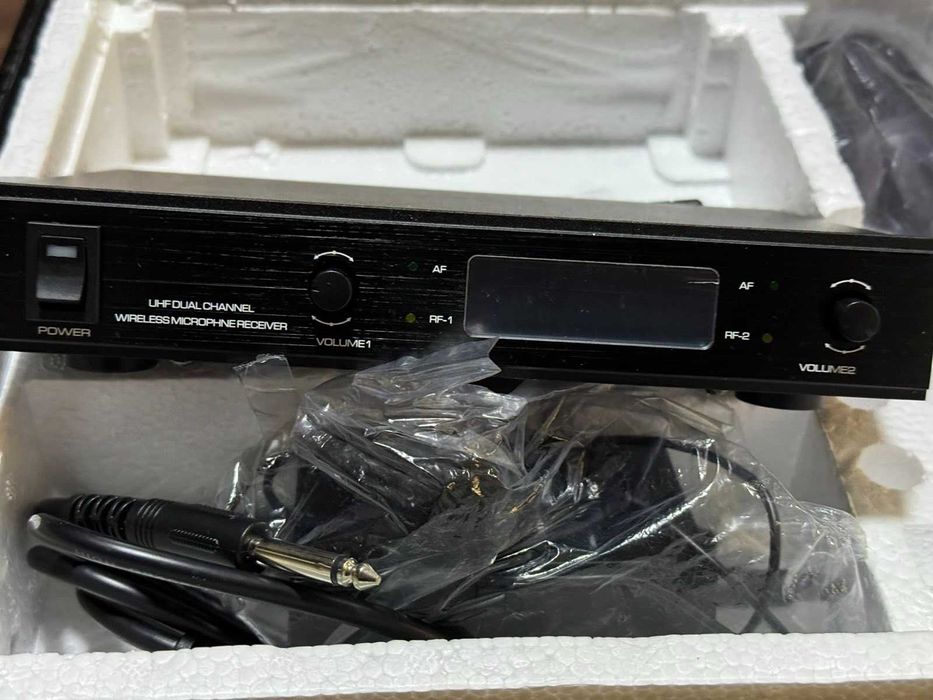 Безжични микрофони SP19S