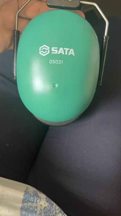 Противошумные наушники