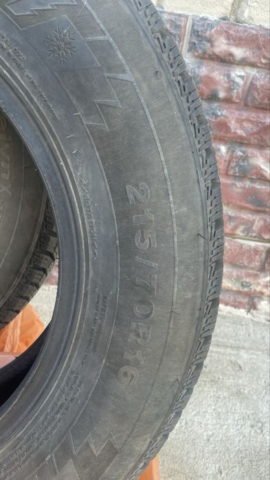 Резина Зима 215/70/r16