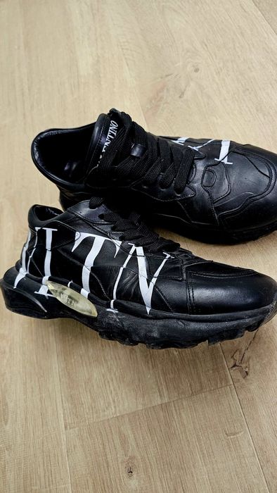 Valentino кожени обувки