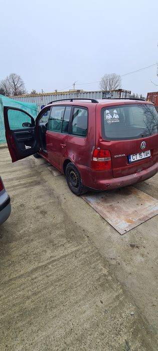 Volkswagen Touran schimb 1900€