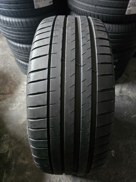 Michelin 235/45 R18 98Y vară