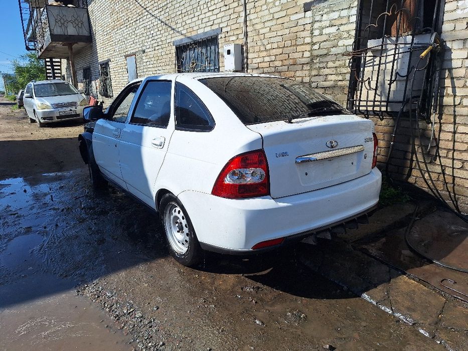 Приора разбор,запчасти Приора