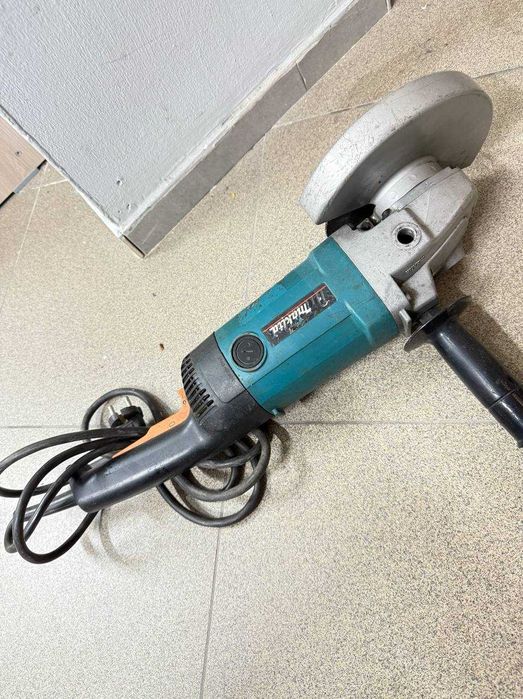 Болгарка ( 6мкр 36дом ) 948131